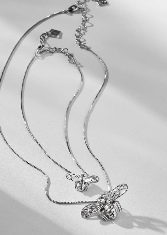 Abelha (Daughter) Necklace